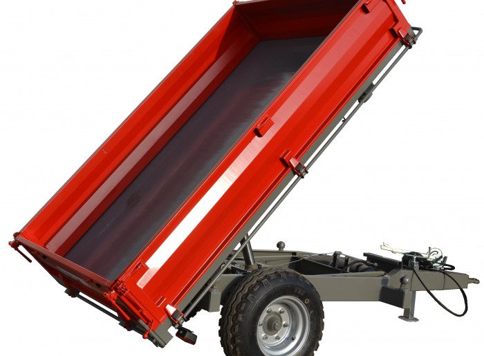 BICCHI mezőgazdasági pótkocsi 3.500 kg.